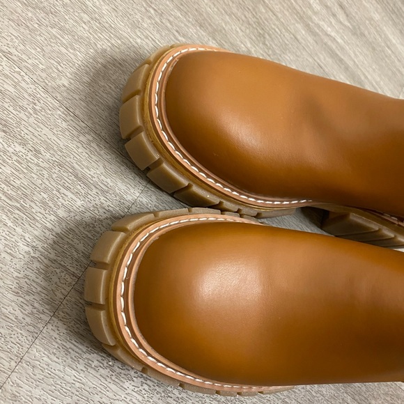 Madden Girl Phoebe Brown Booties / Size 6 - Picture 6 of 7